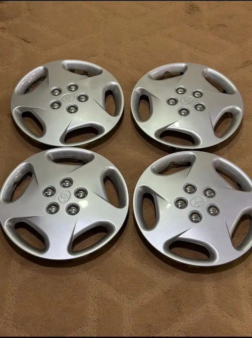 طسات كامري 2002 اصليه