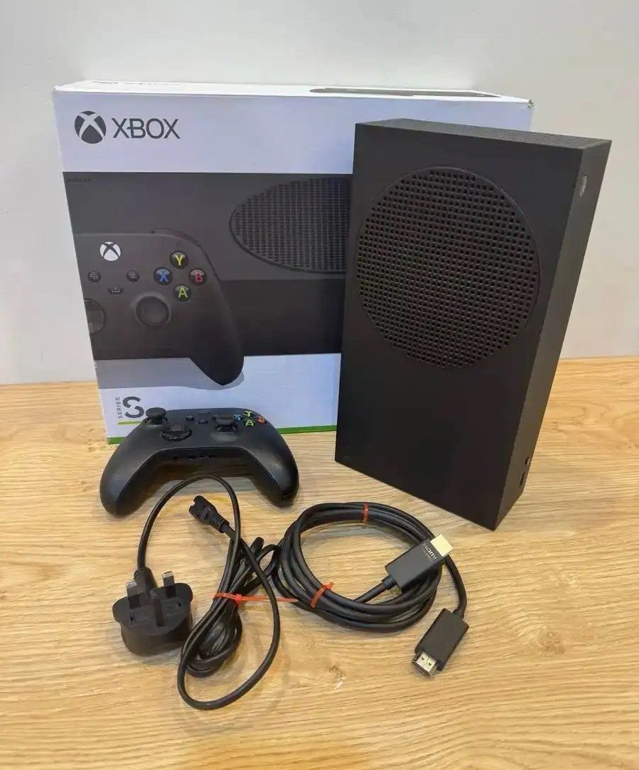اكس بوكس سيريس اس 1 تيرا مع البطارية والشاحن حق اليد