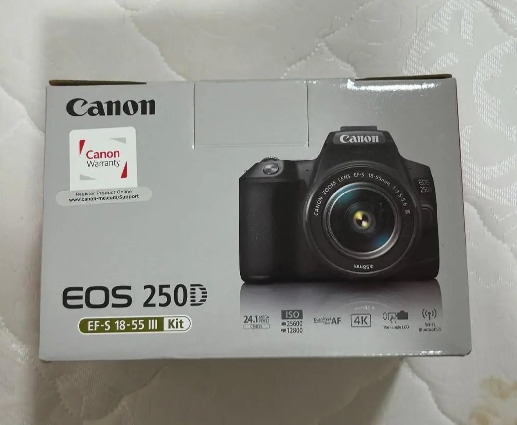 كاميرا كانون جديدة بالكرتون لايجي الا الصامل فقط