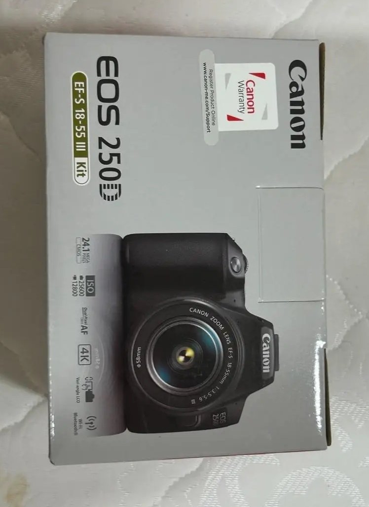 كاميرا كانون جديدة بالكرتون لايجي الا الصامل فقط