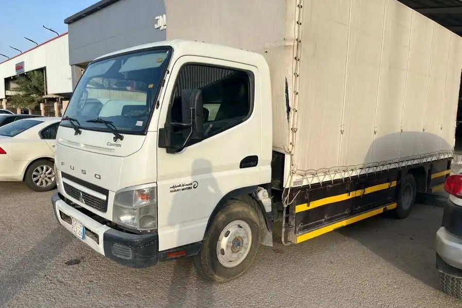 دينا مستوبيشي