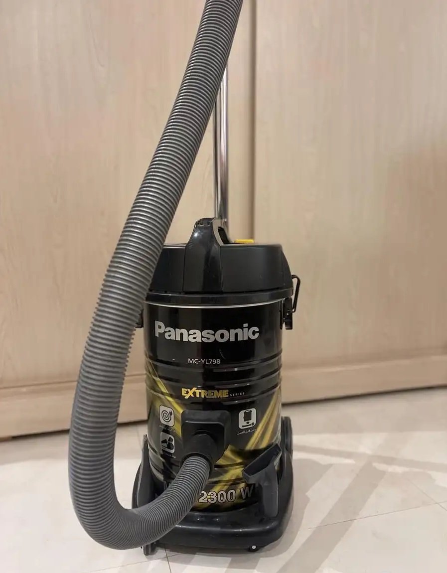 مكنسة باناسونيك للارضيات