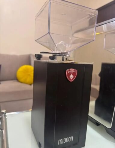 آلة قهوه