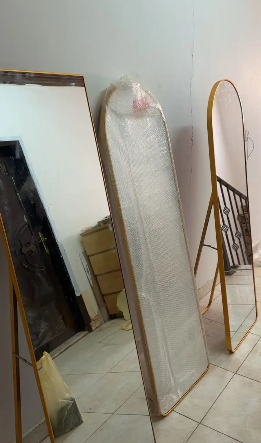 مرايا للبيع