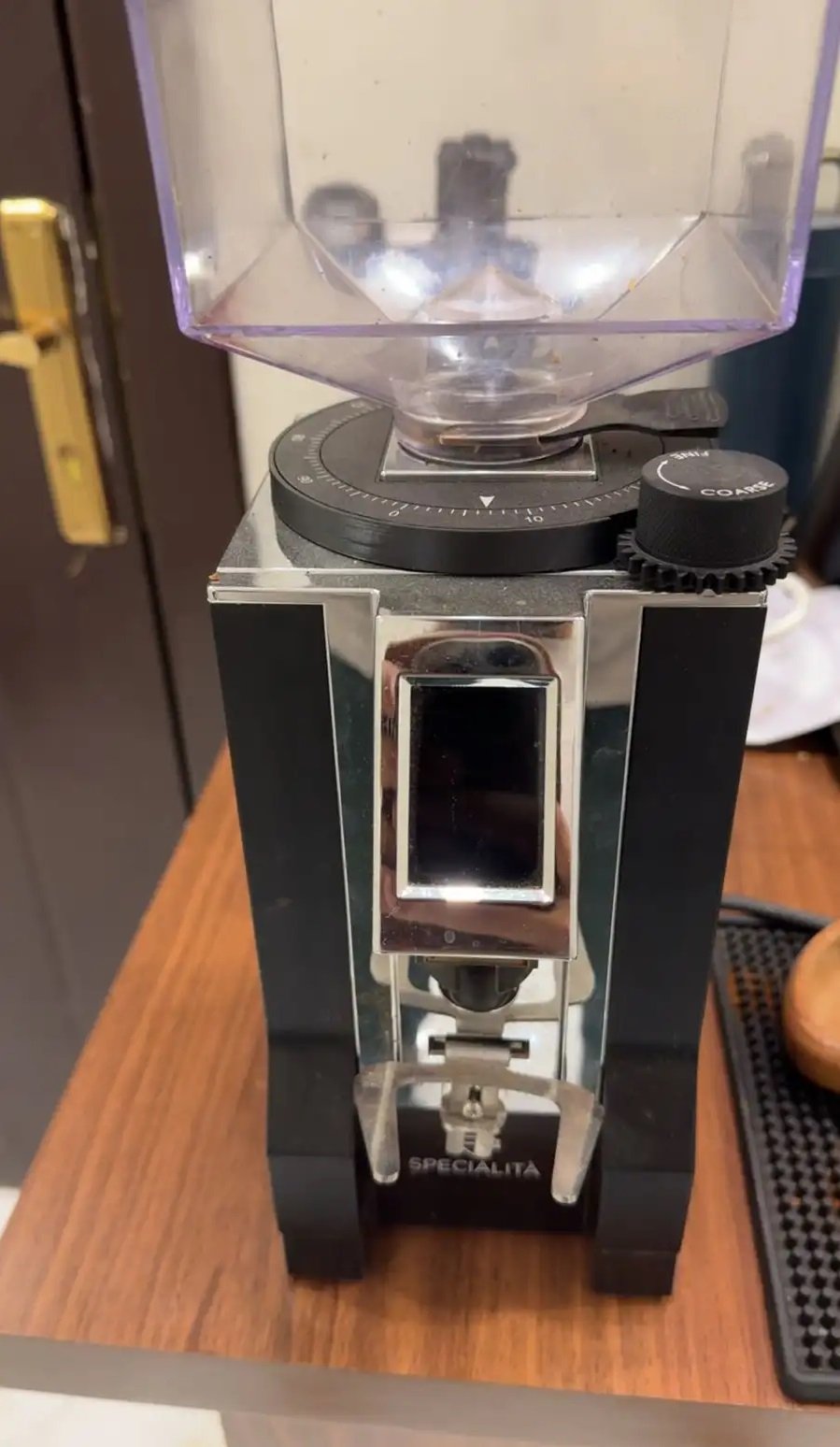 مطحنة ميقنون سبيشيليا