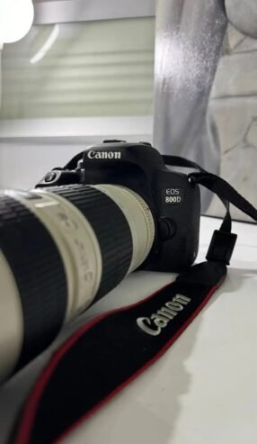 كاميرا كانون 800D مع عدسة 70-200