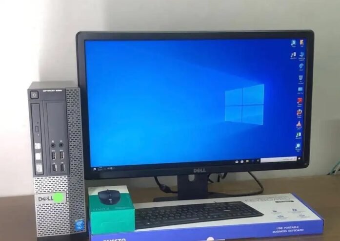 كمبيوتر مكتبي CORE i7 رام16GB هاردسك SSD الشاشة 24بوصة