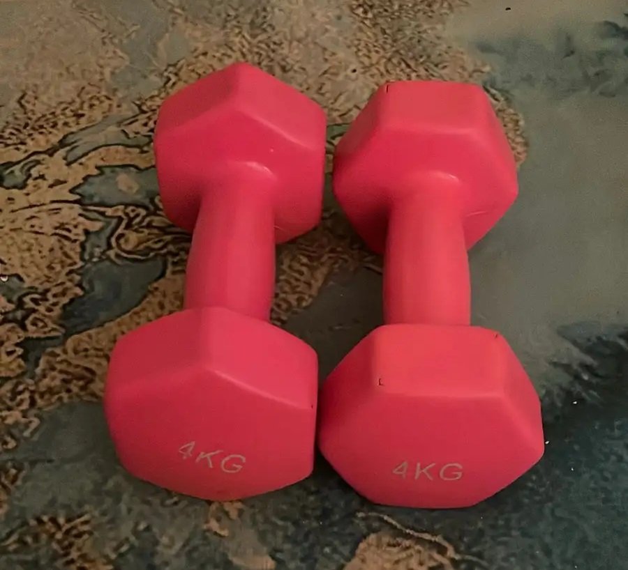 اثنين دمبل 4kg وردي