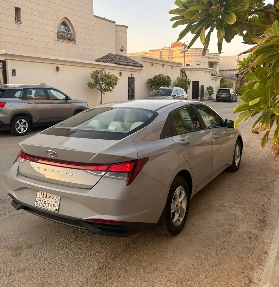 للبيع الانترا 2023