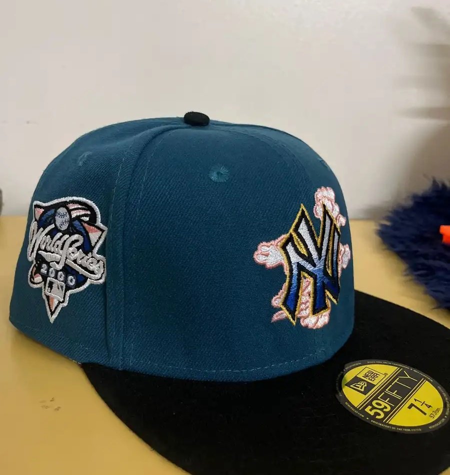 كاب نيو ايرا مقفل