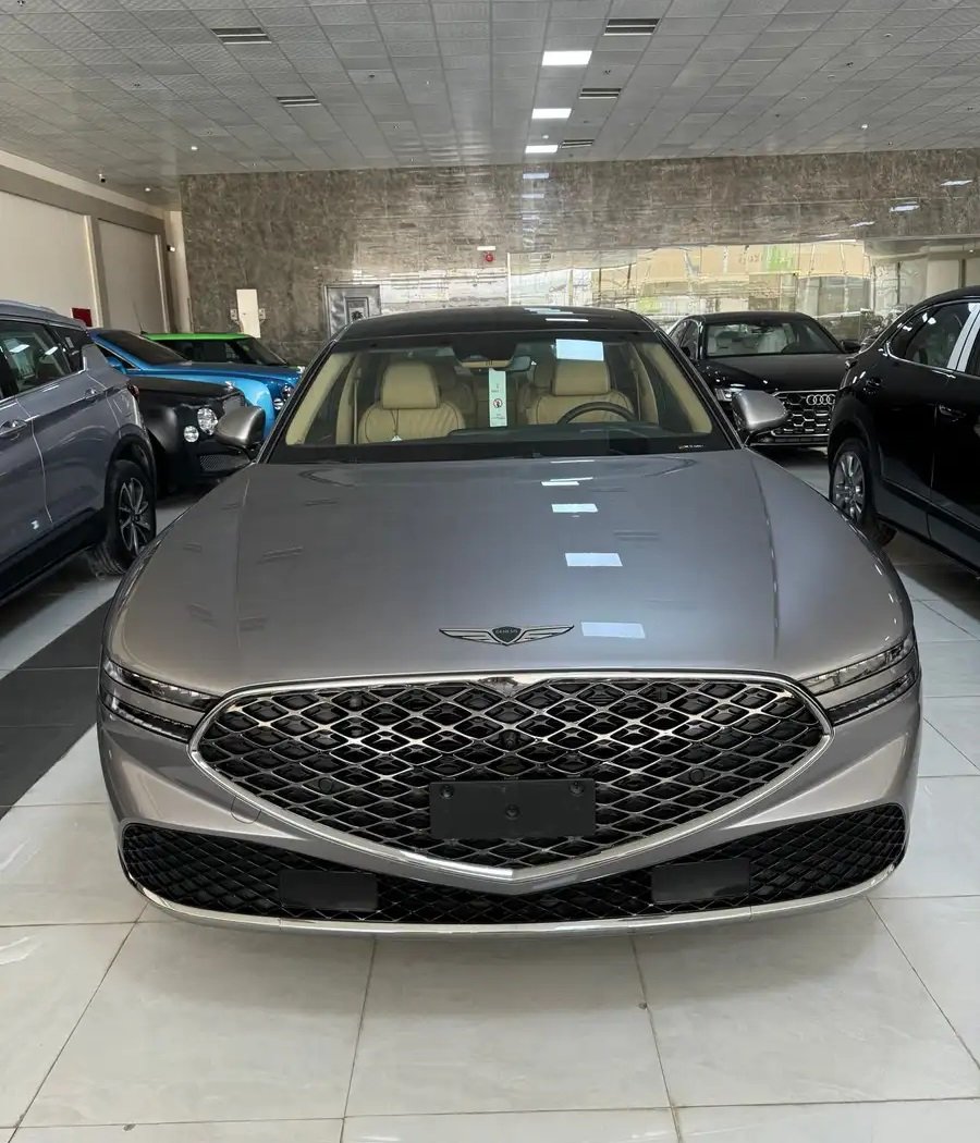 جنسس G90 2025 بلاتينيوم فل كامل