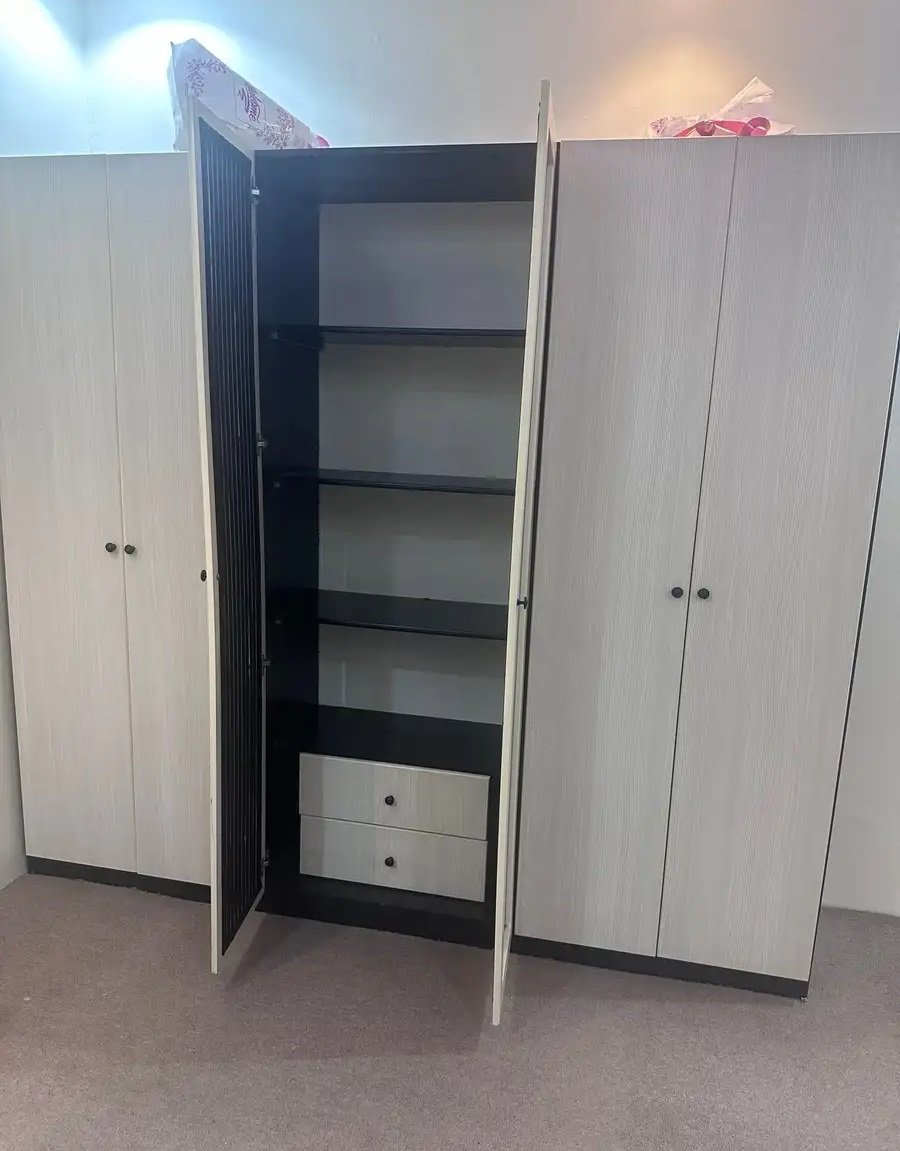 بيع غرفه نوم كامله ونظيفه