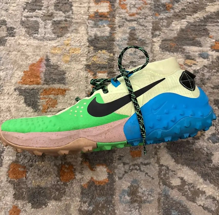 حذاء نايك تريل