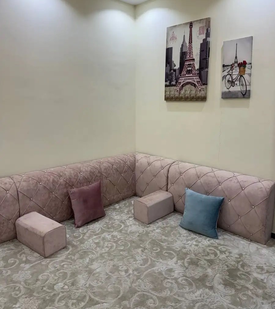 مساند مع فرشة للبيع