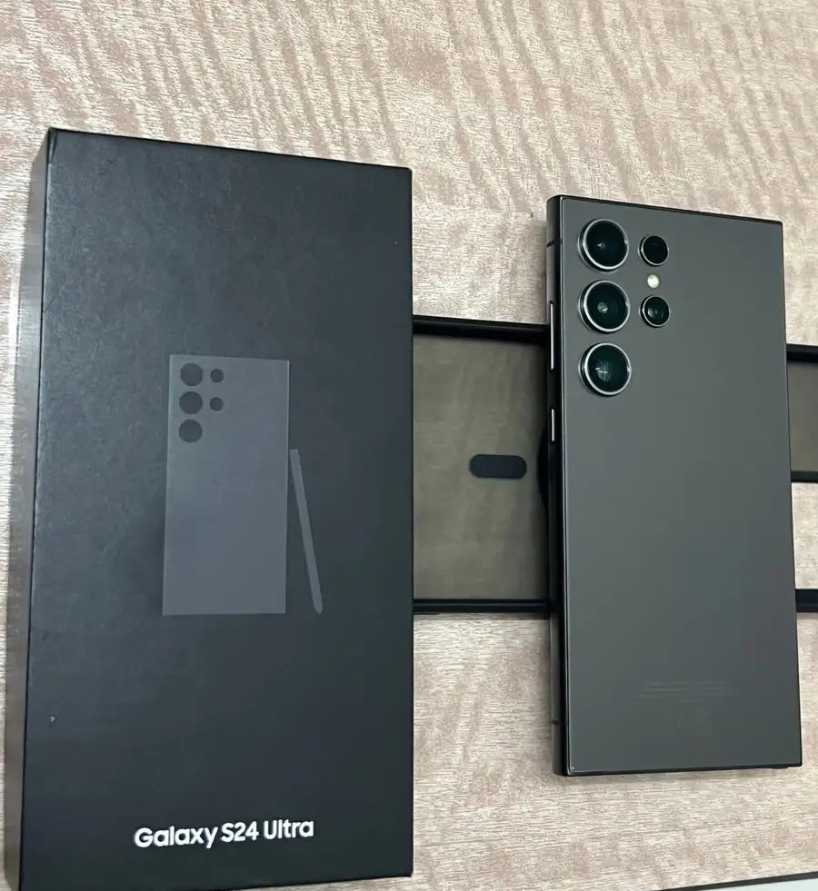 الترا s24 ذاكرة 256