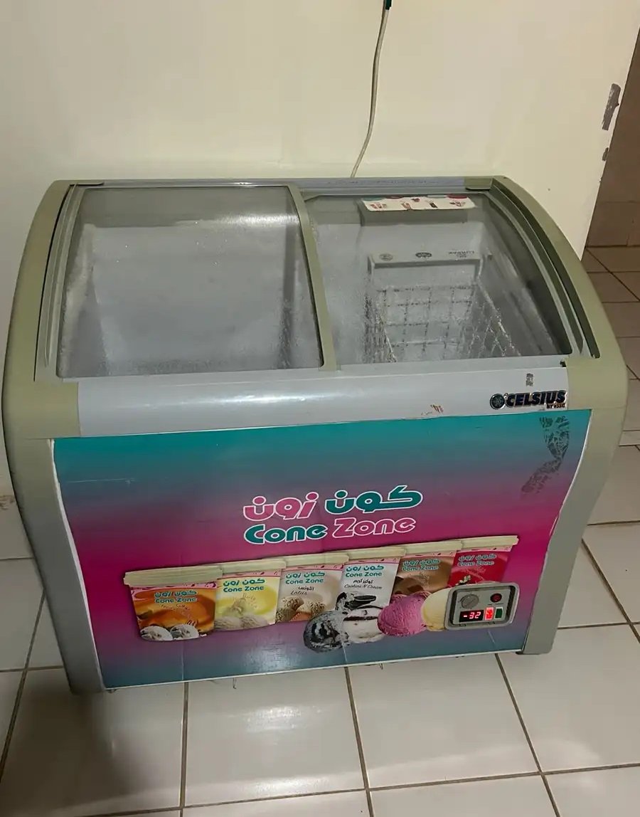 ثلاجه للبيع