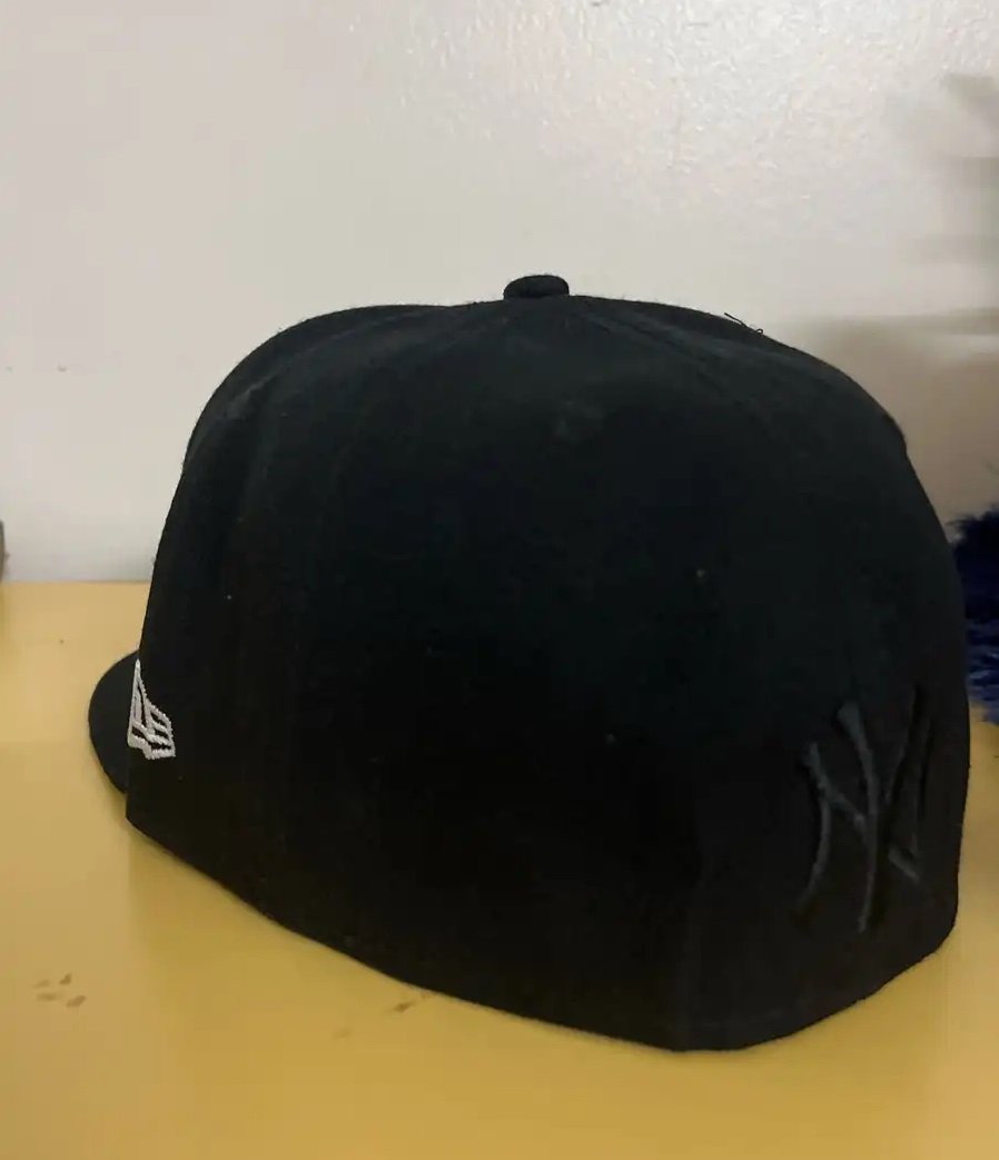 كاب نيو ايرا مقفل