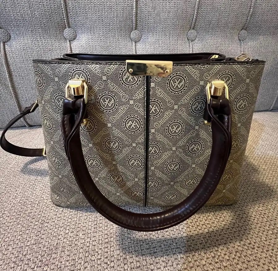 شنطة نسائية