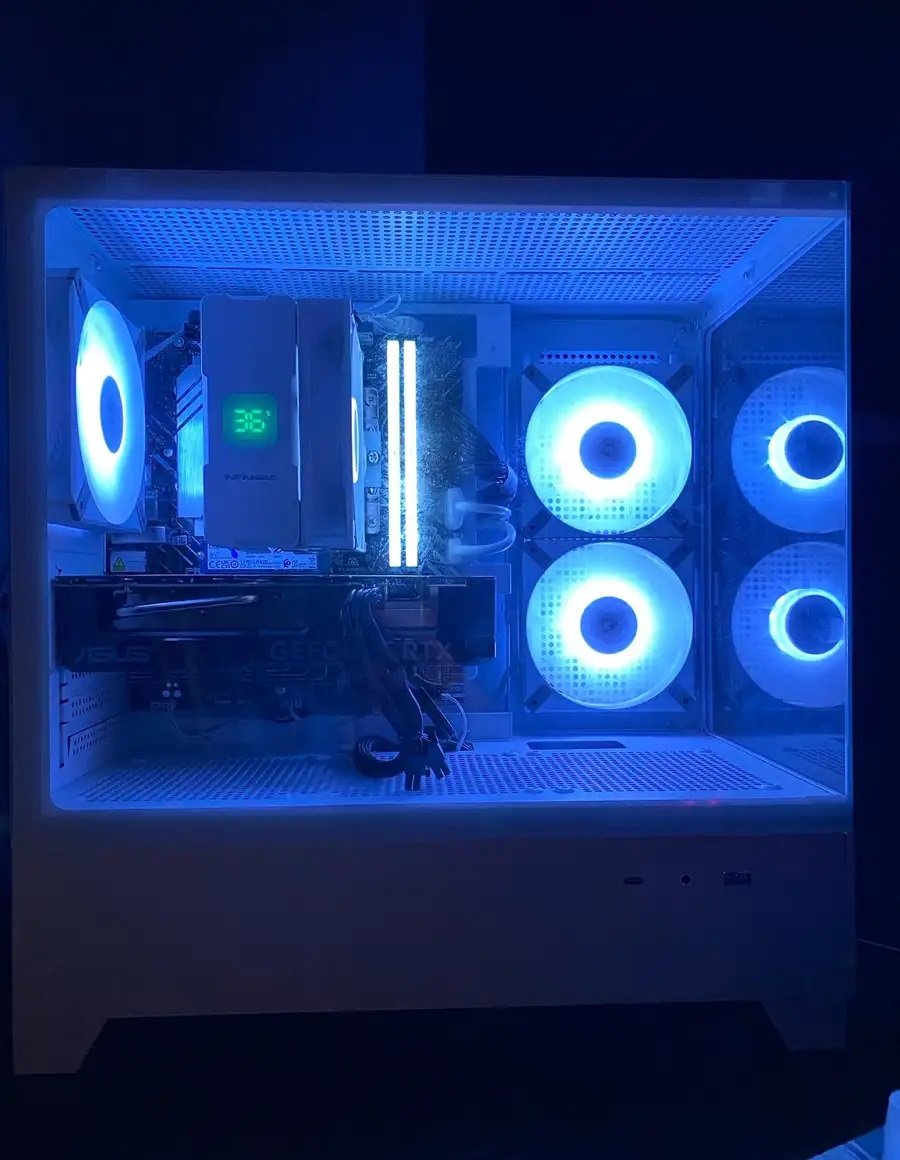 بيسي قيمنق ابيض