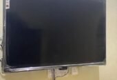 شاشه 55 بوصه جديد ع السوم التواصل