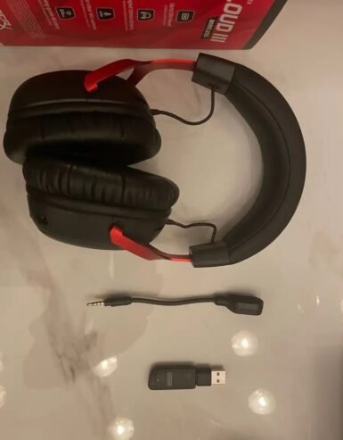 سماعة HyperX Cloud 3 شبه جديدة