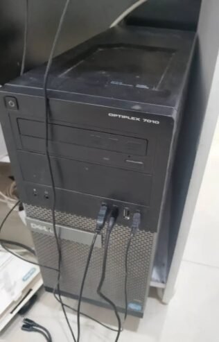 كمبيوتر مكتبي مستعمل للبيع بالرياض حي غرناطة