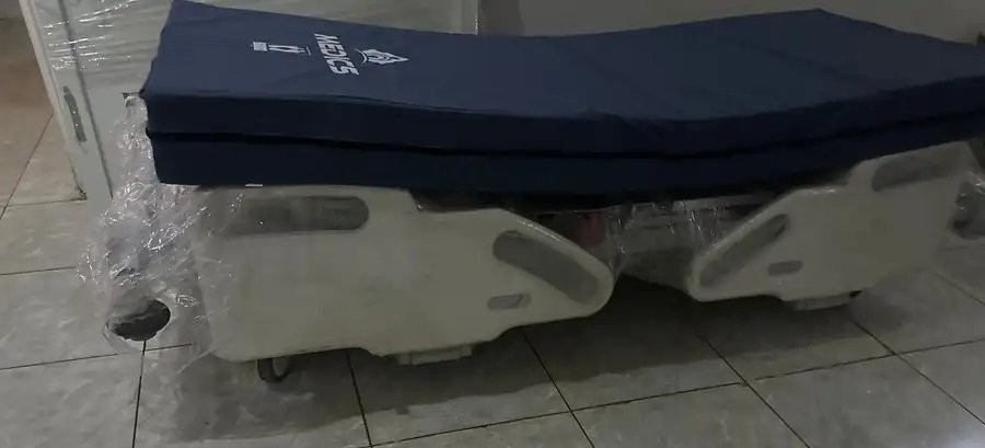 سرير نوم طبي جديد لم يستخدم قبل