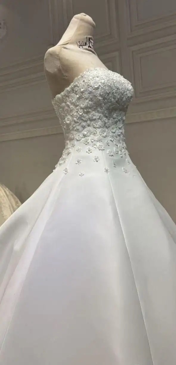 فستان عروسه للبيع