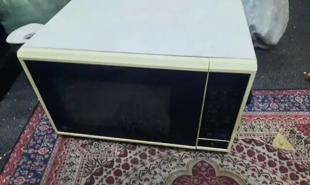 مكرويف LG حجم كبير