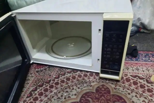 مكرويف LG حجم كبير
