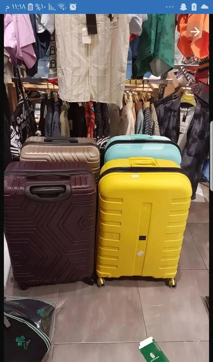 شنط تركيا حاله ممتازه 30 كيلو