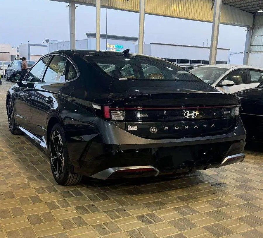 هيونداي سوناتا كمفورت 2025 كاش وتقسيط لجميع البنوك