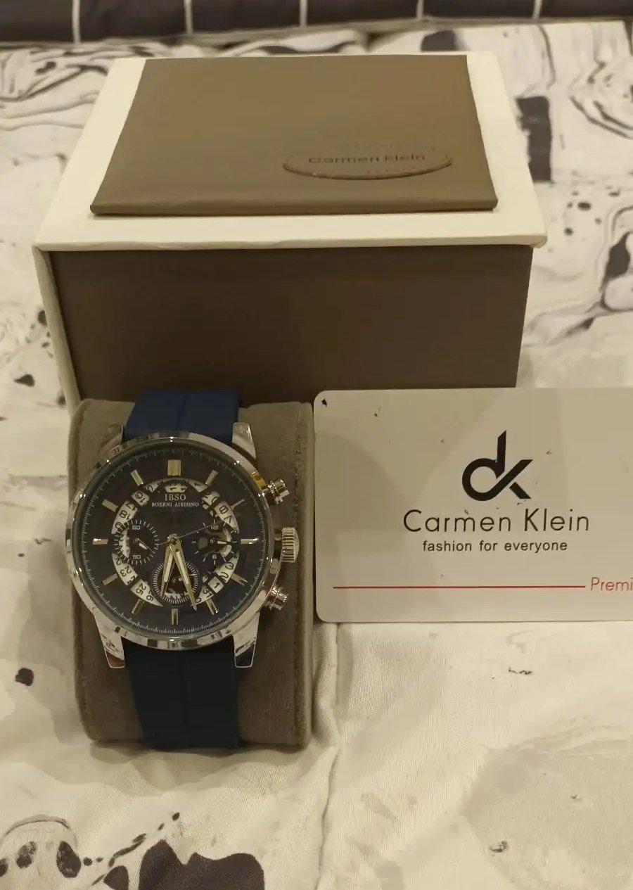 ساعه اصليه البراند Carmen klein