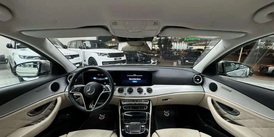 2023 مرسيدس إي 200 MERCEDES E200