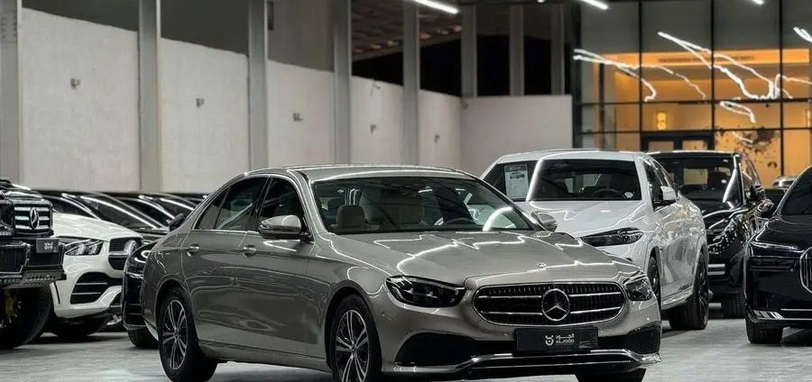 2023 مرسيدس إي 200 MERCEDES E200