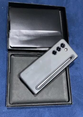 Samsung Z fold 5 512 gb