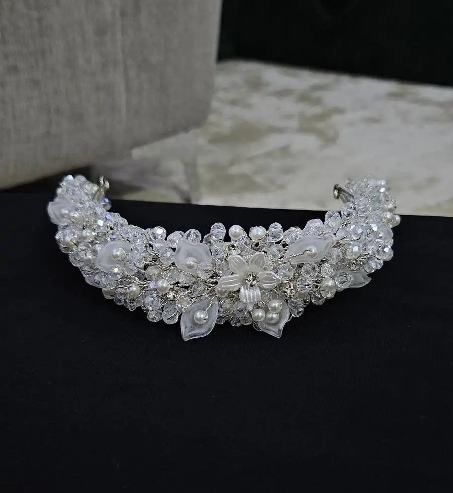 تاج عروسه استعمال يوم واحد جديد