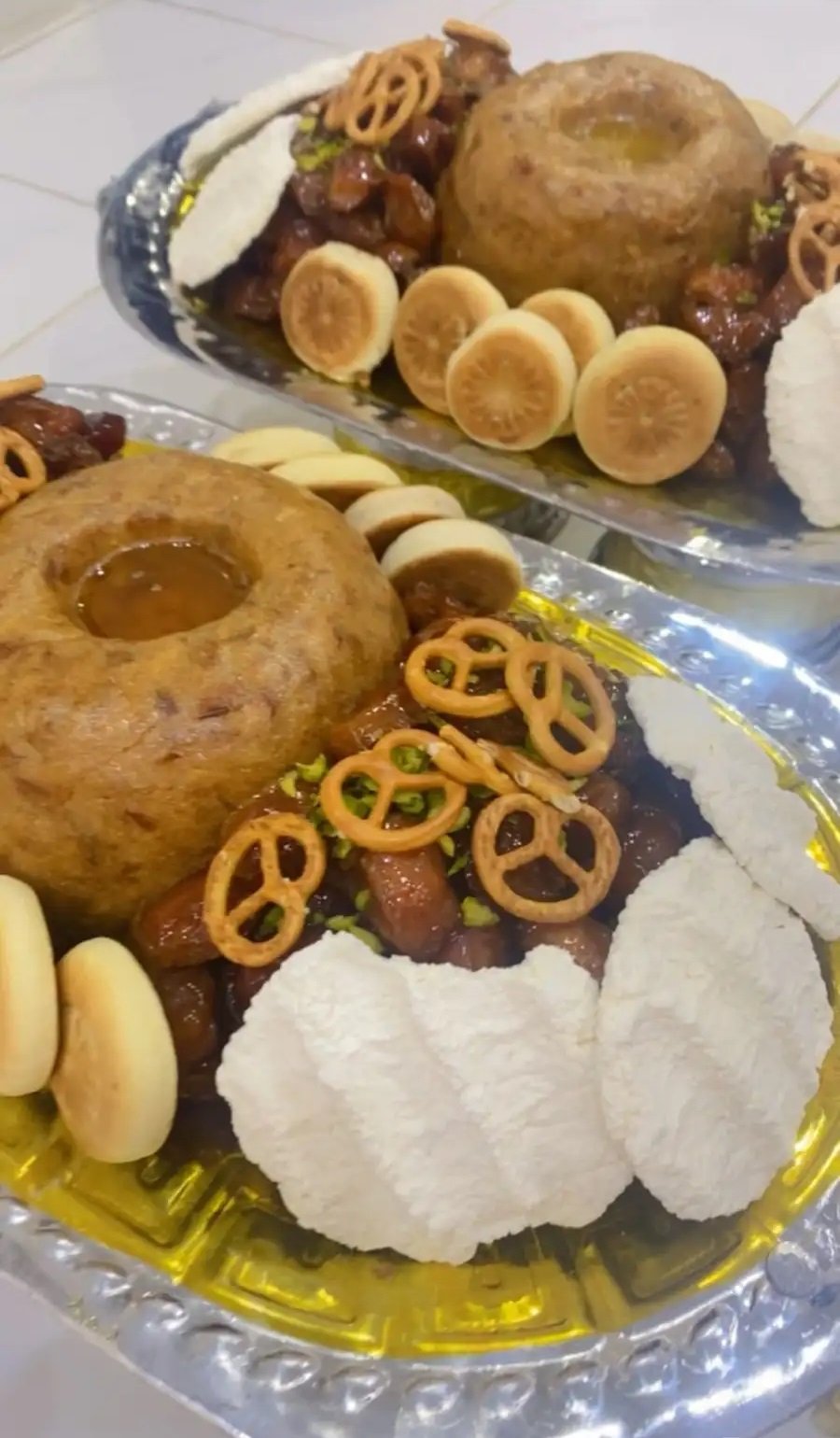 صواني تمر ضيافه نخدم المزاحميه والرياض