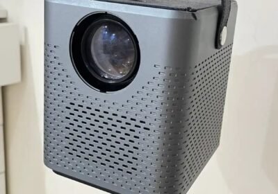 1012x1800_2ED89E29-FF6A-4355-86B6-11E9E7C8F378.jpg-900