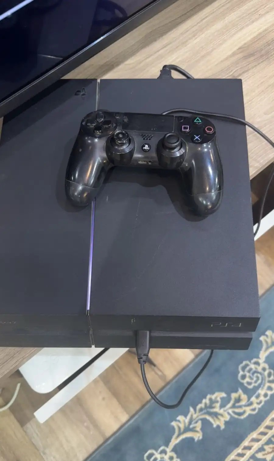 سوني 4 للبيع