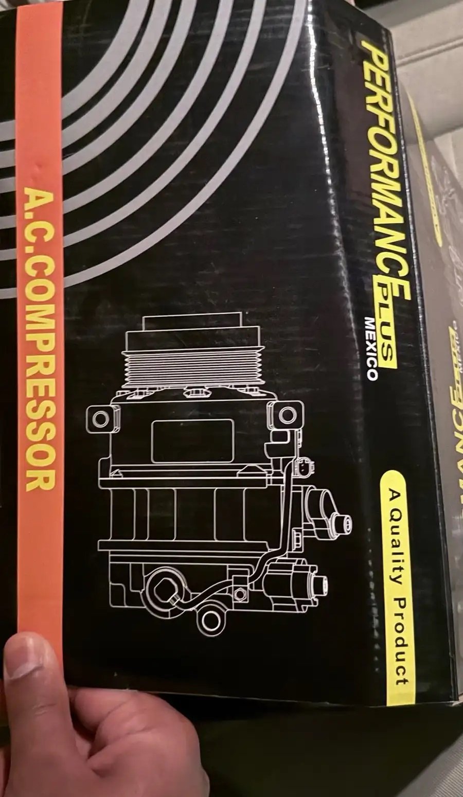 كمبرسر مكيف فورد تورس 2016