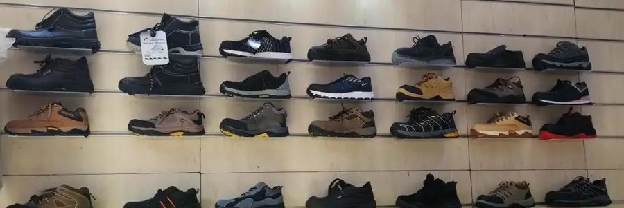 حذاء سلامة او جزمة سلامة جودة عالية safety shoes