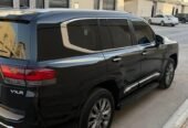 لاندكروزر VXR 2023 نضيف جدا