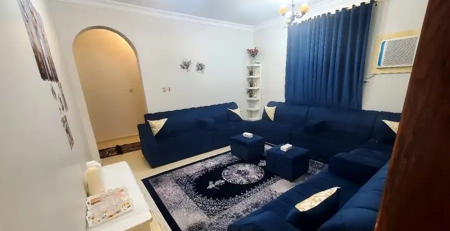 كنب نظيف جدا