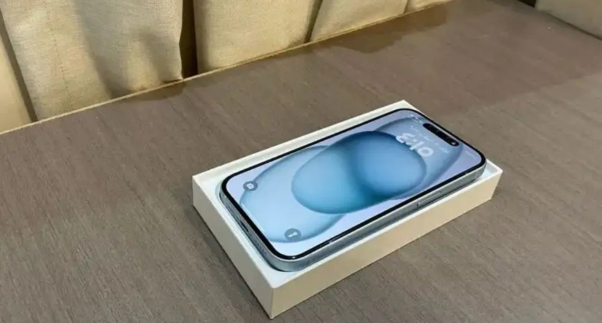 ايفون 15