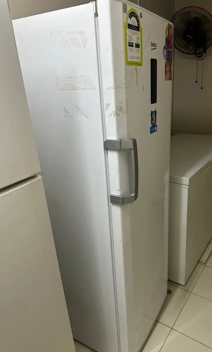 فريزر للبيع