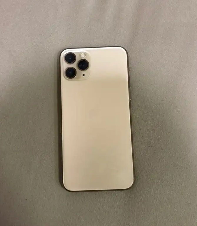 آيفون 11 برو