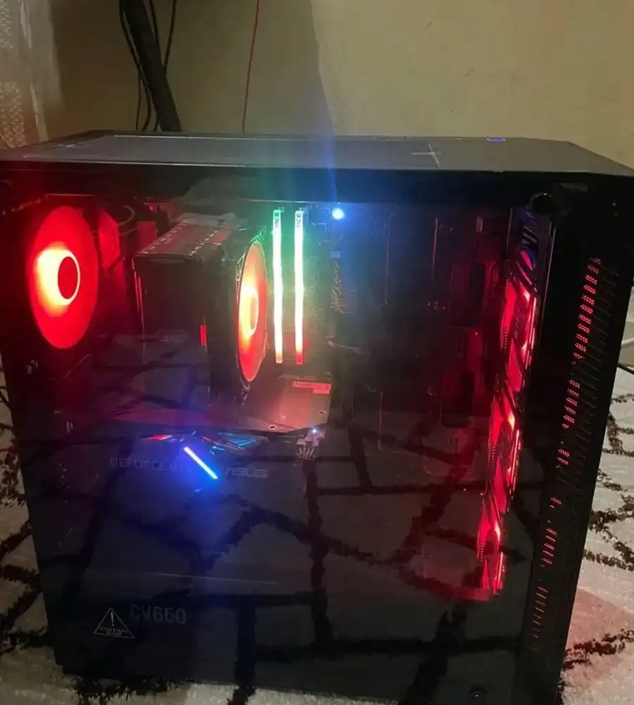 بي سي نظيف للبيع ( ما اقبل بدل )