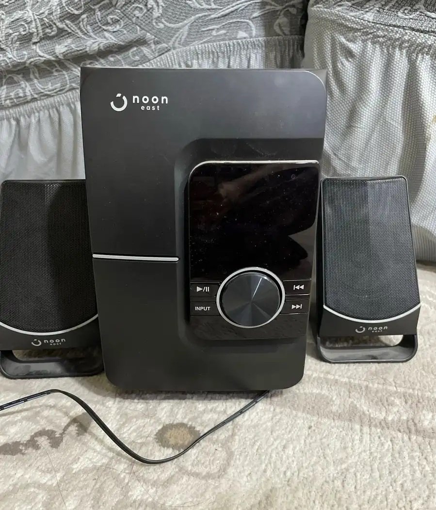 سماعات سبيكر مكتبي