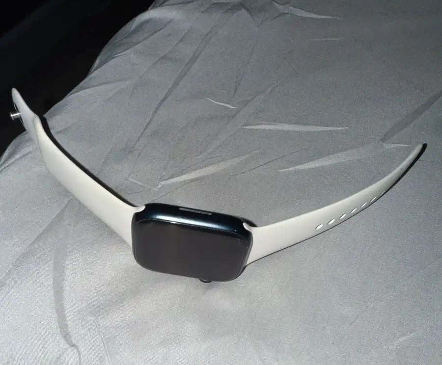 ساعة ابل سيري 8